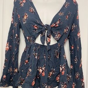 American Eagle Floral Bell Sleeve Peplum Blouse Top